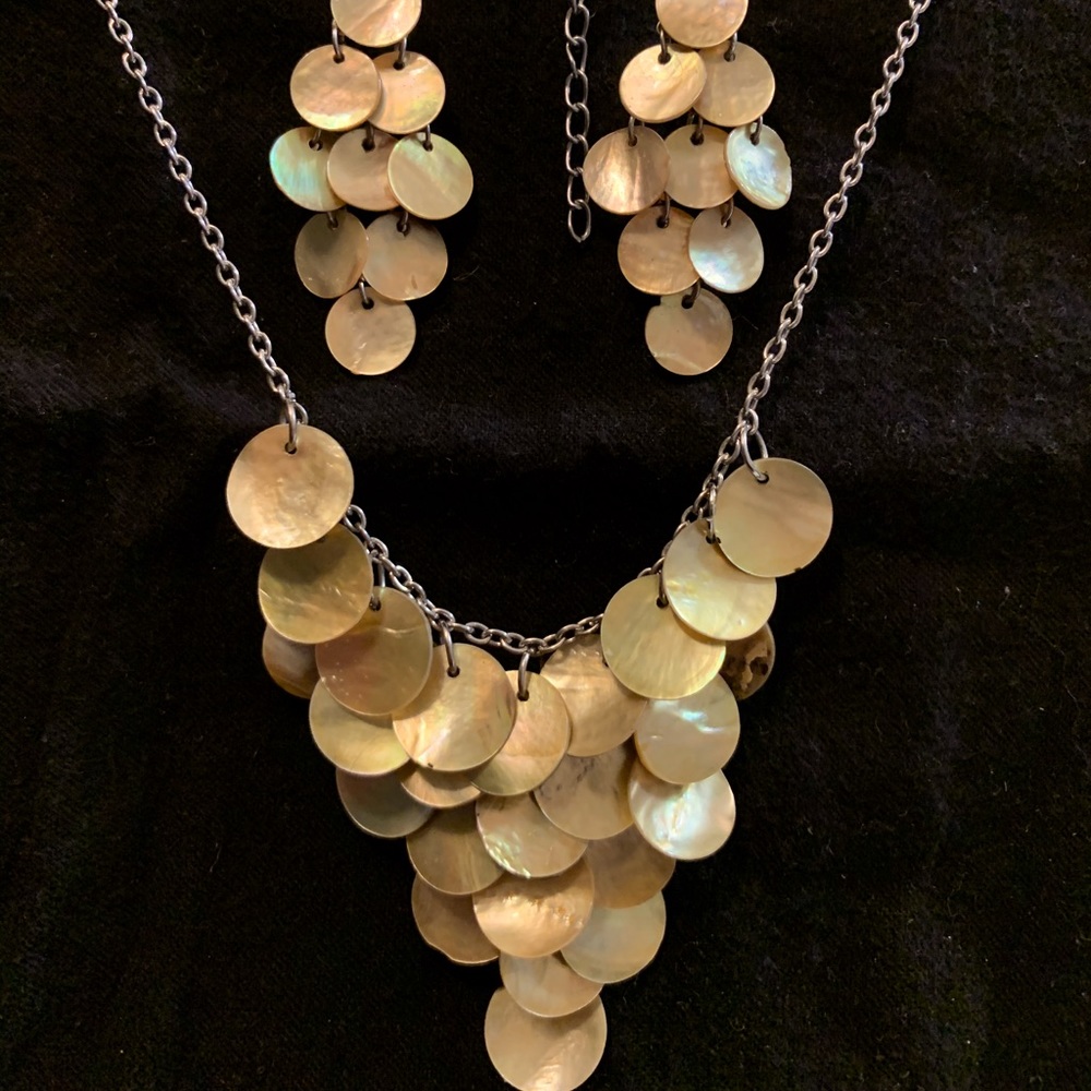 Golden yellow Jewelry set